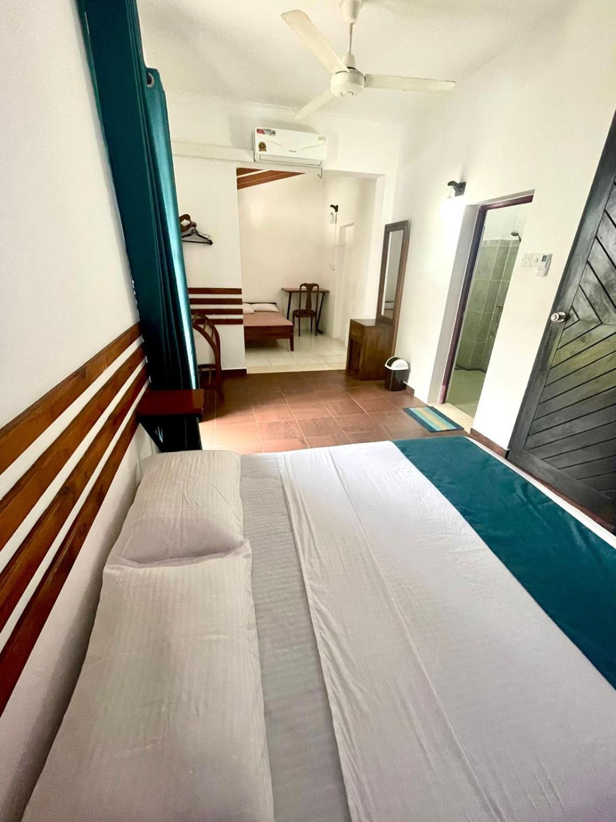 Hotel One Sixty Dehiwala-Mount Lavinia ภายนอก รูปภาพ