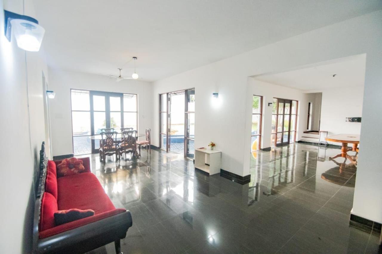 Hotel One Sixty Dehiwala-Mount Lavinia ภายนอก รูปภาพ