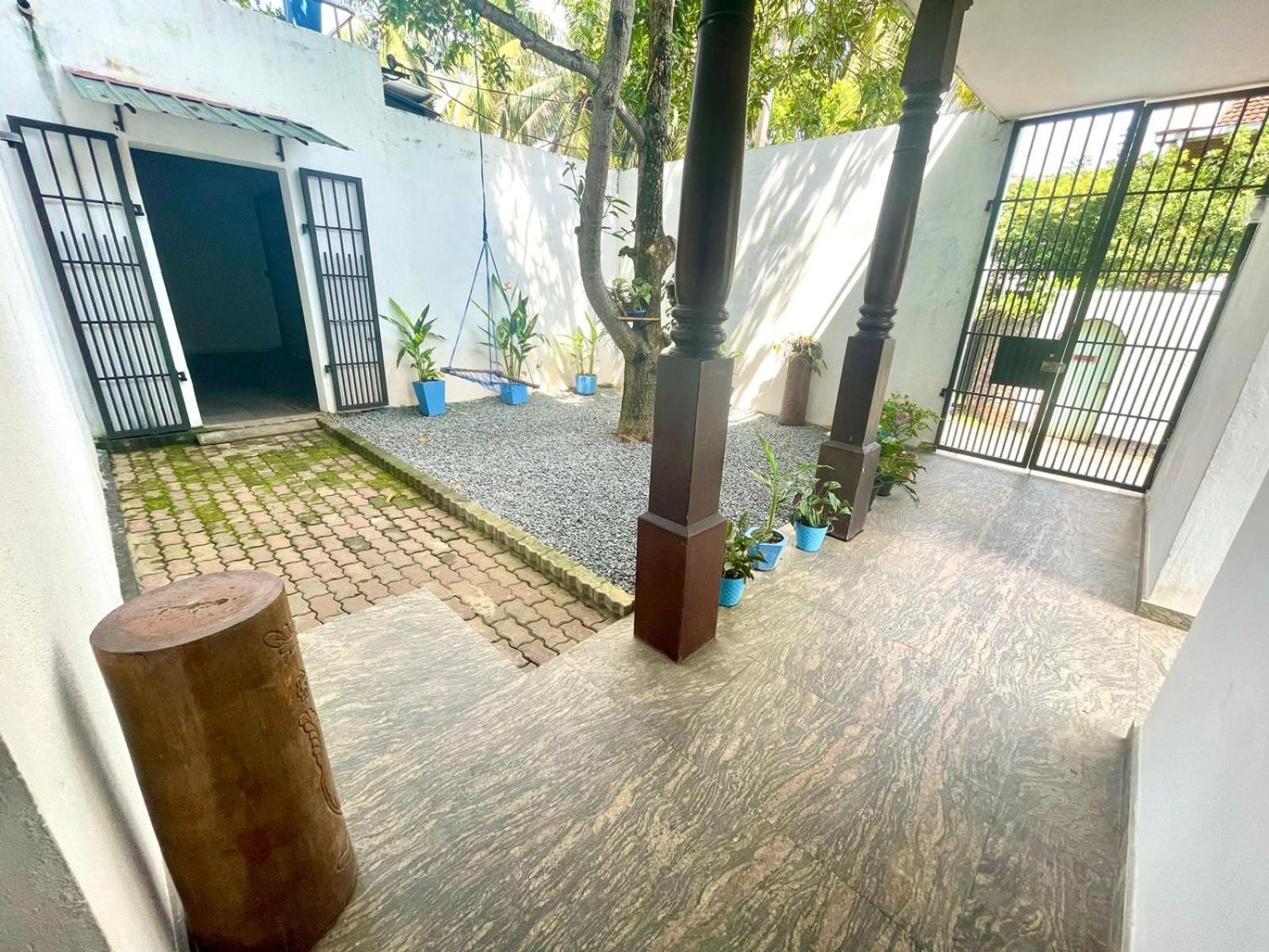Hotel One Sixty Dehiwala-Mount Lavinia ภายนอก รูปภาพ