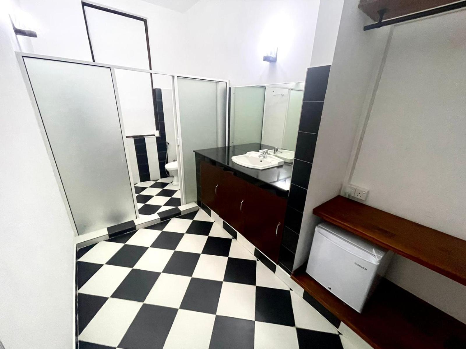 Hotel One Sixty Dehiwala-Mount Lavinia ภายนอก รูปภาพ