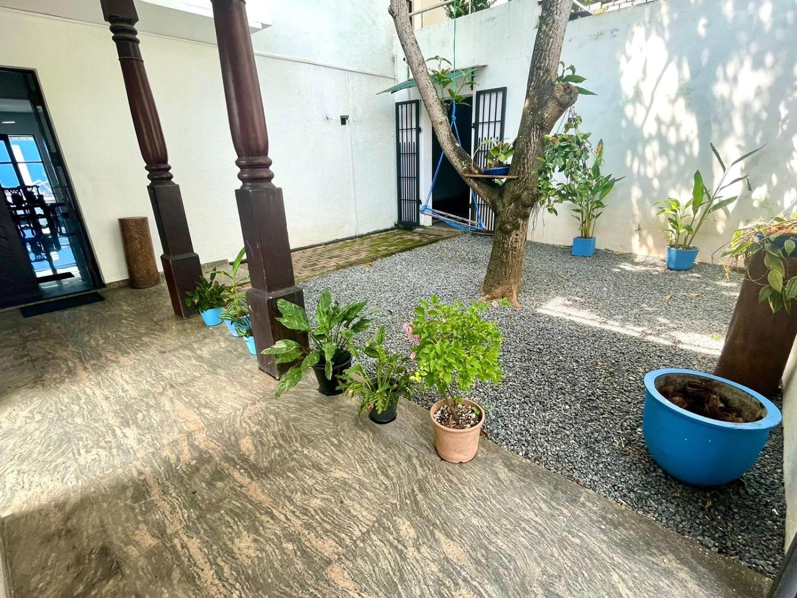 Hotel One Sixty Dehiwala-Mount Lavinia ภายนอก รูปภาพ